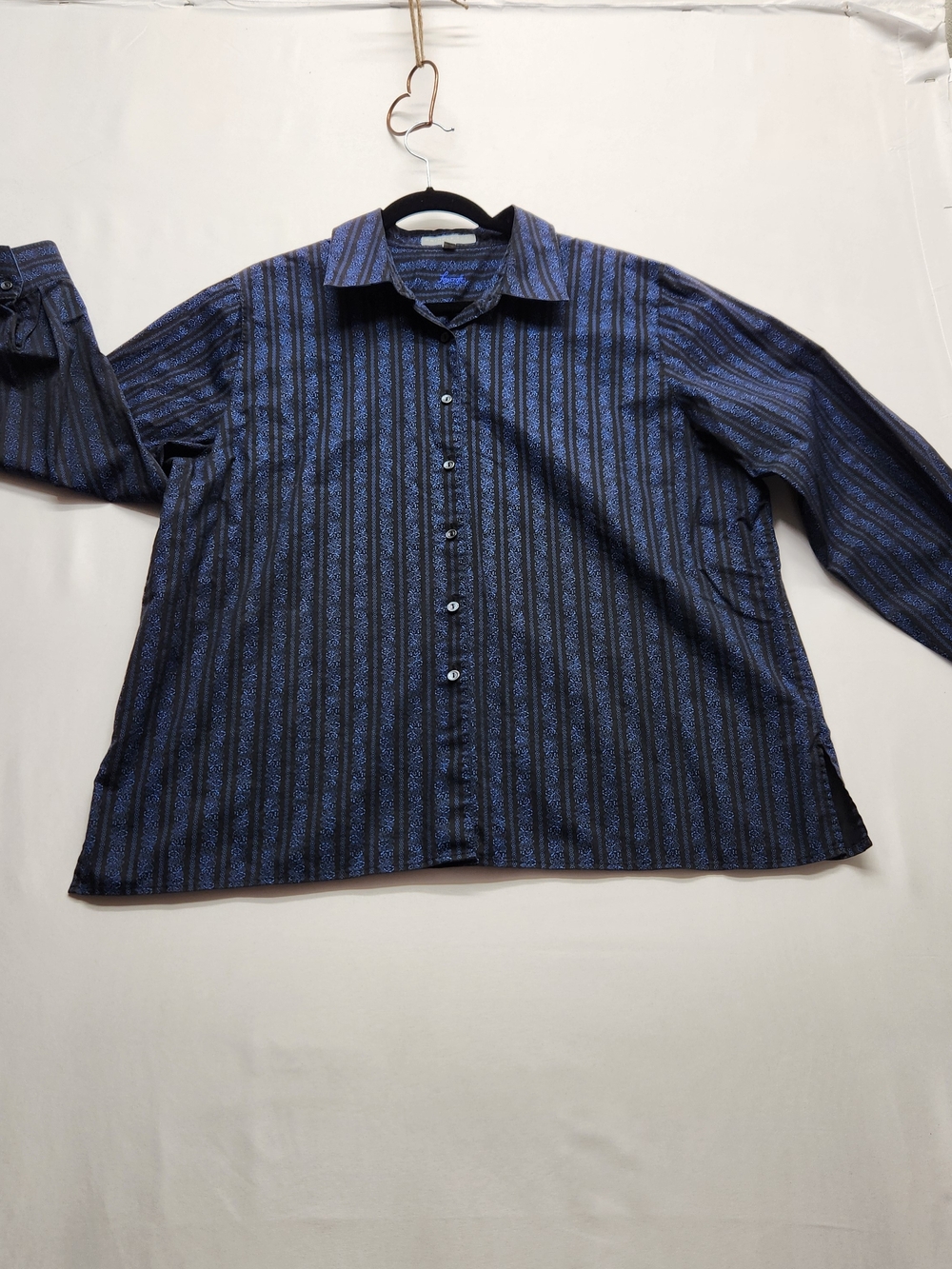 ⭐️Foxcroft 18W Wrinkle Free Cotton Button Up Shirt Classic Fit Blue Black Stripe